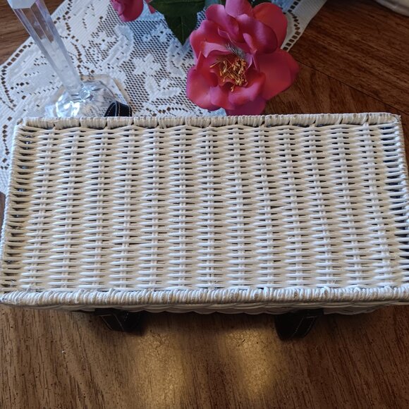 *Vintage 2006 Kate Spade Wicker Basket Box Bag* - Picture 5 of 9